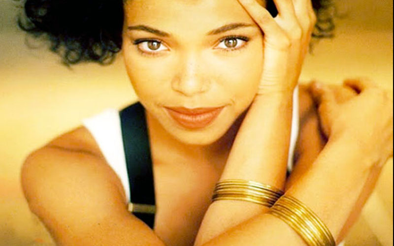 Photo of 90's R&B artist Tisha Campbell